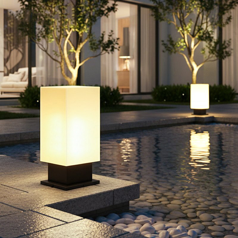 مصباح أرضي مضيء للساحات يعمل ب - مراجعة Lighting Decoration Outdoor وسعره